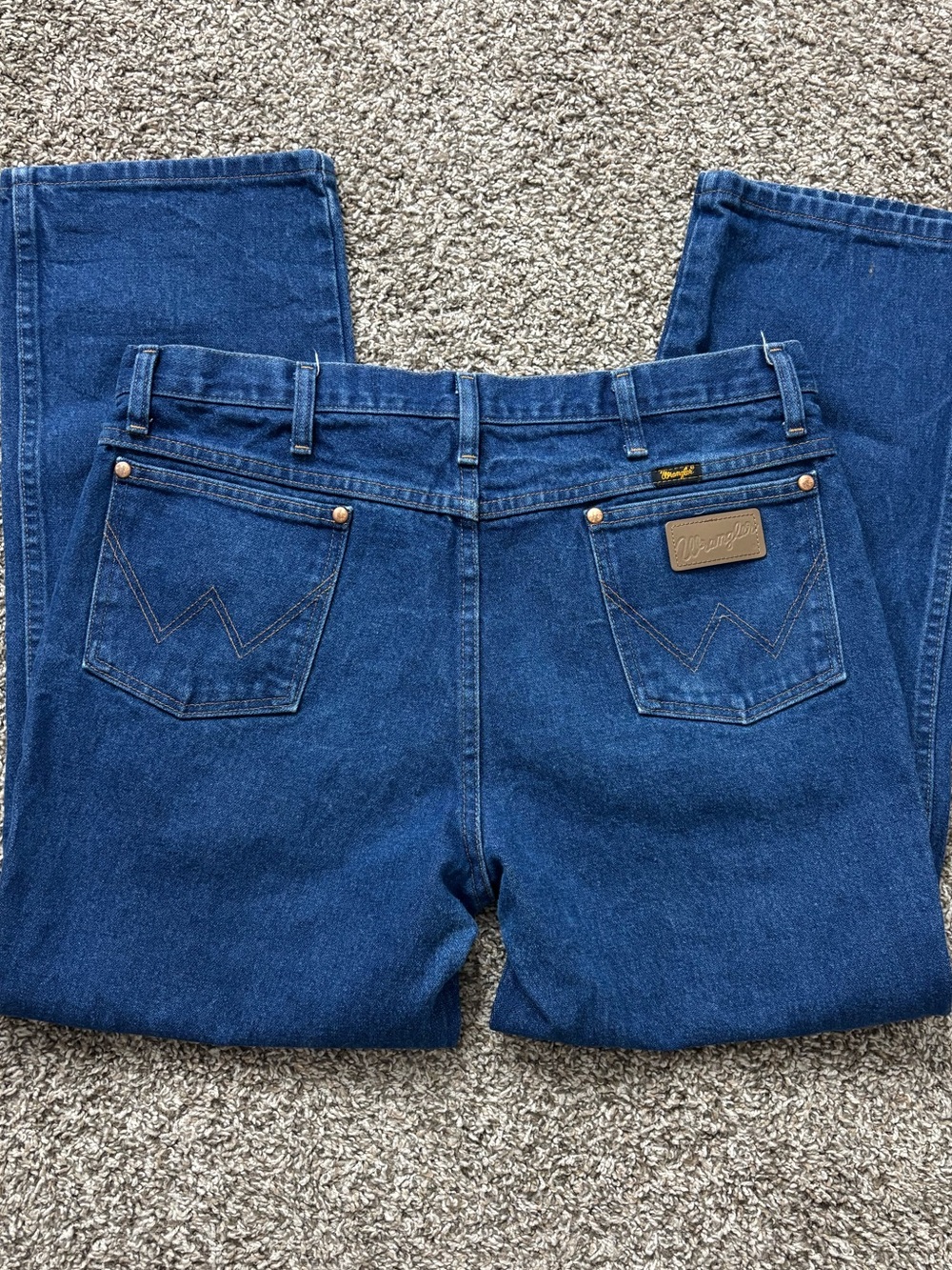 Wrangler Men's Classic Deep Blue Straight Relaxed Fit Denim Western Jeans 36X29